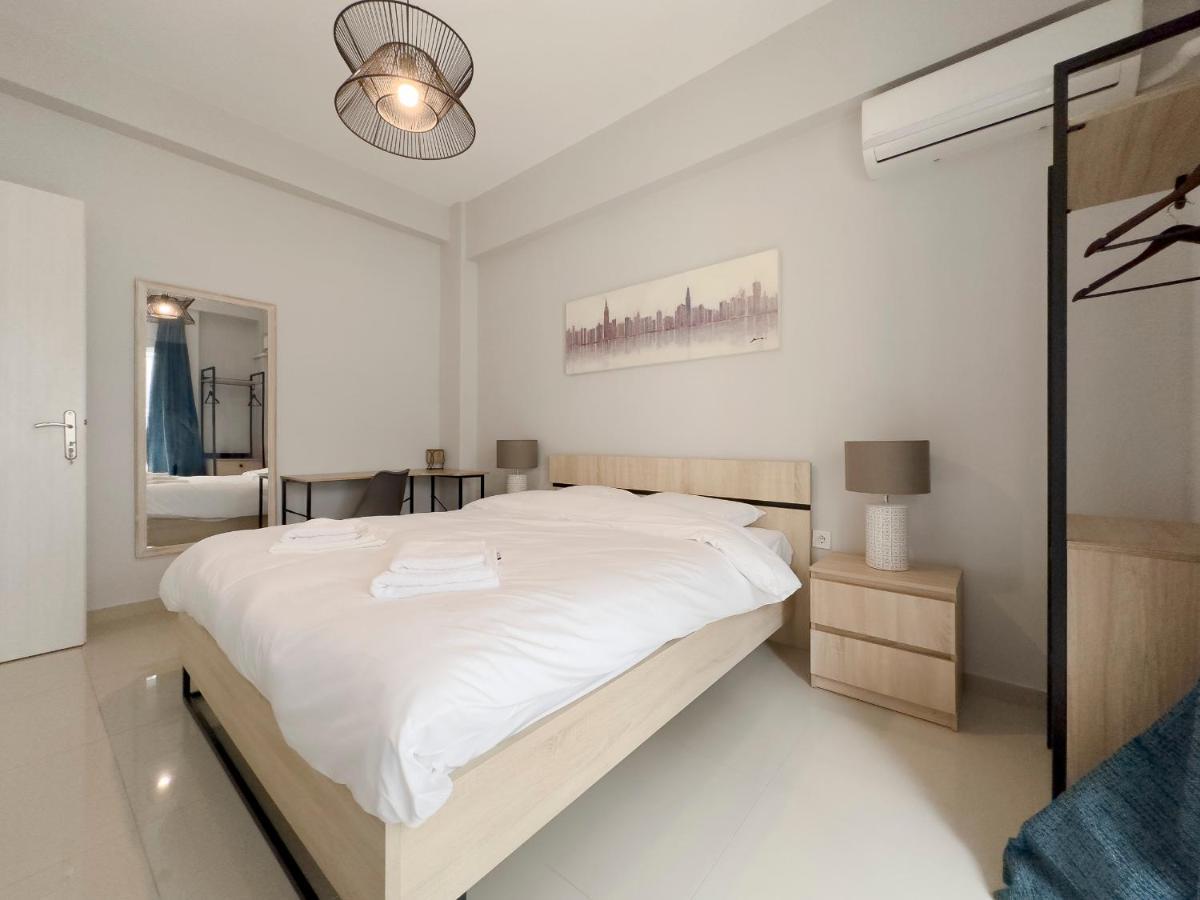 Satovriandou Spacious 128Sqm Apt In Атина Екстериор снимка
