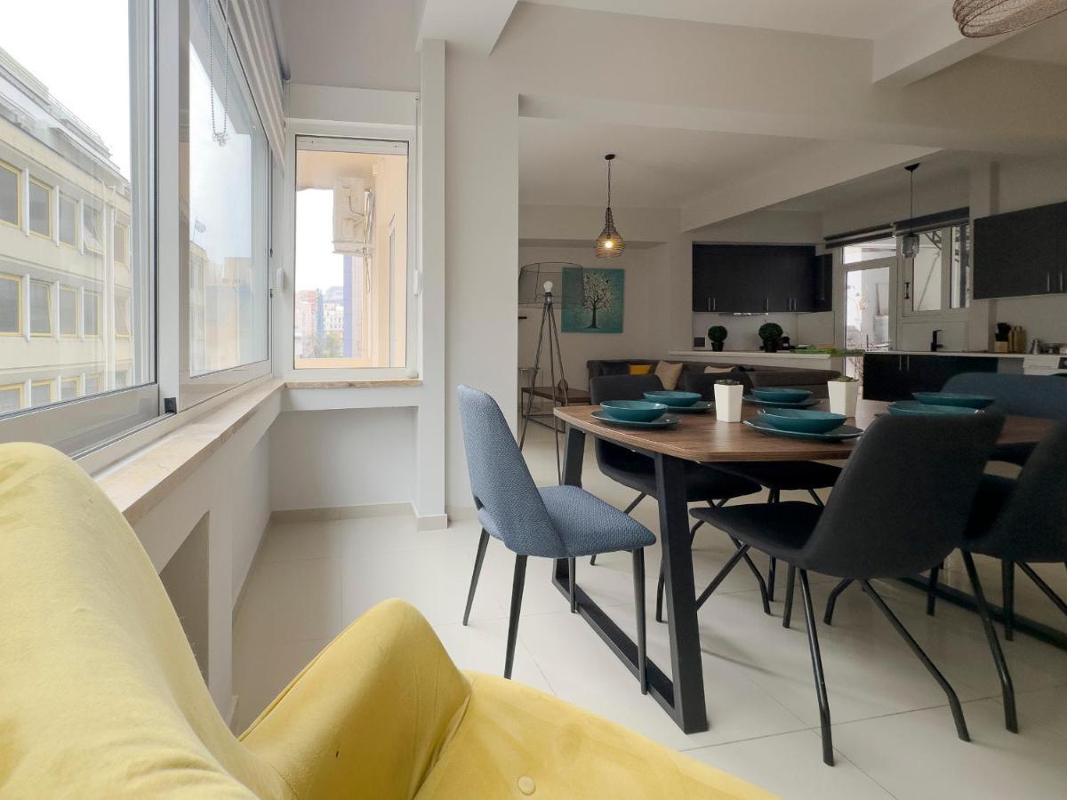 Satovriandou Spacious 128Sqm Apt In Атина Екстериор снимка