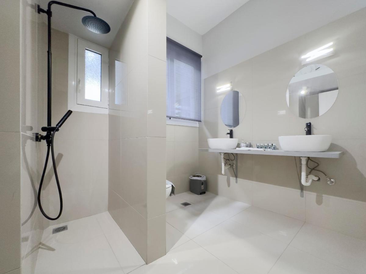 Satovriandou Spacious 128Sqm Apt In Атина Екстериор снимка